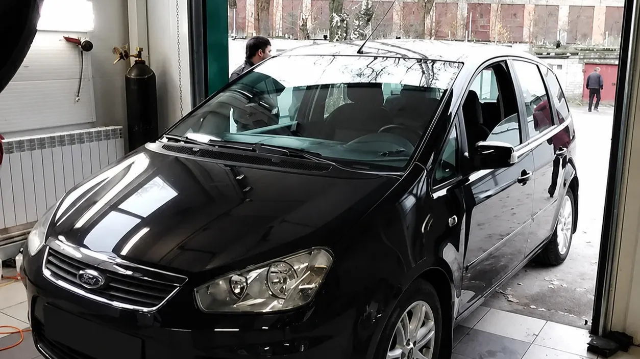 Ремонт рулевой рейки Ford C-Max